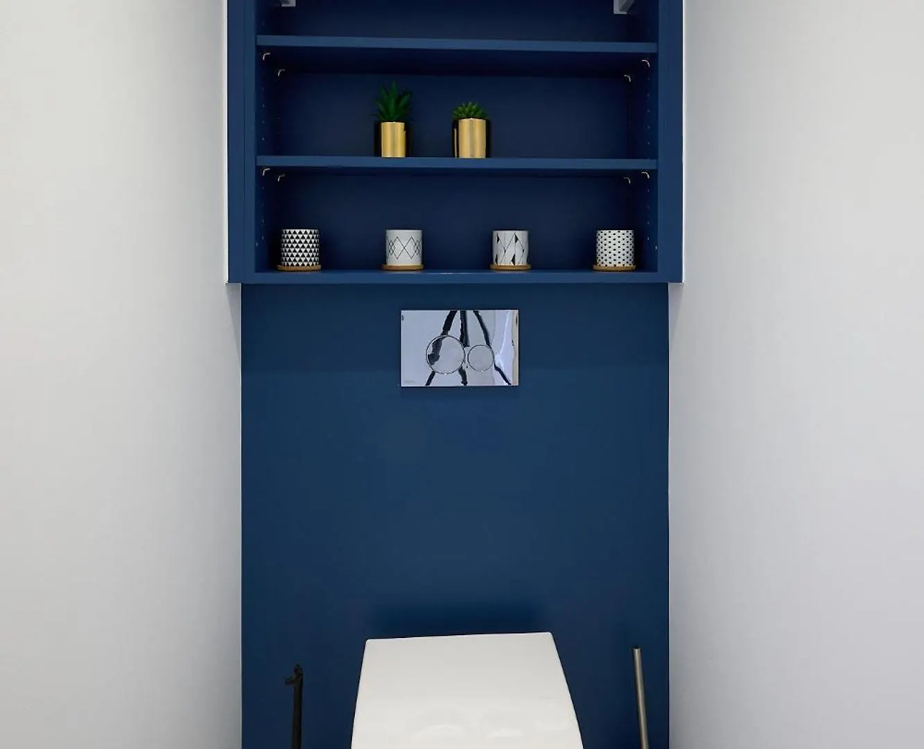 Apartment Design Equipe Avec Balcon